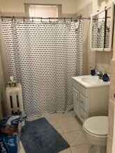 879 Beacon St, Unit 42 in Boston, MA - Building Photo - Building Photo