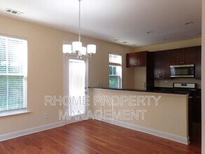 5905 Brookside Oak Cir in Norcross, GA - Building Photo - Building Photo
