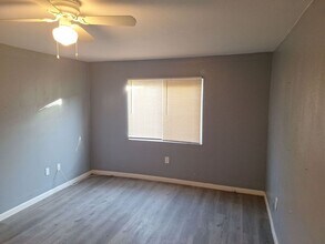 2416 Kentucky St in Bakersfield, CA - Building Photo - Building Photo