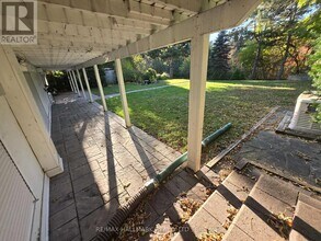 15 Burnview Crescent in Toronto, ON - Building Photo - Building Photo