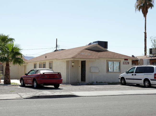 2228-2232 Statz St in North Las Vegas, NV - Building Photo - Building Photo