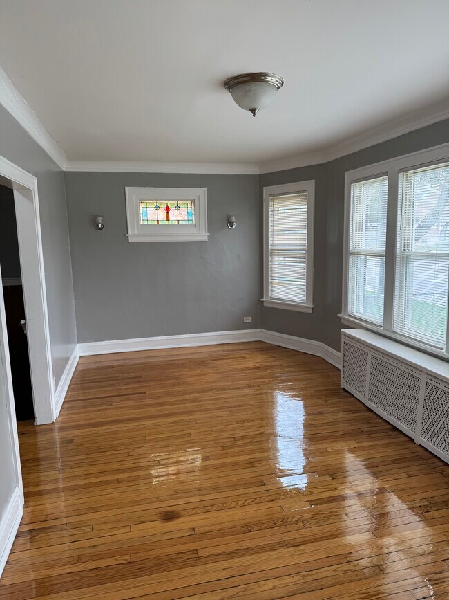 12253 S Yale Ave in Chicago, IL - Building Photo - Building Photo