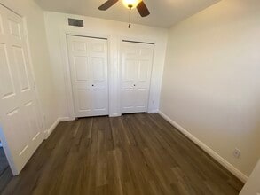 2301 E University Dr in Mesa, AZ - Building Photo - Building Photo