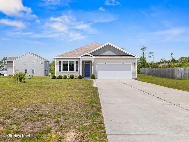 290 Norris Landing Rd in Peletier, NC - Building Photo - Building Photo