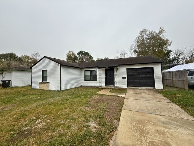 5142 Balkin St in Houston, TX - Building Photo - Building Photo