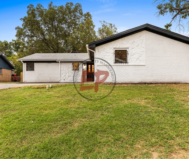 property at 401 Carver Ave