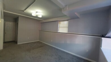 10 Hillcrest St in Norwich, CT - Building Photo - Building Photo