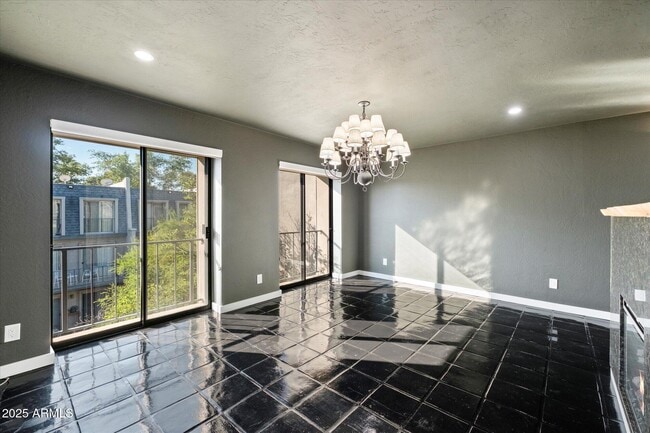 property at 1018 E Osborn Rd