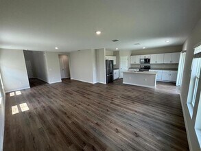 4063 Gardenia Ave in Lake Hamilton, FL - Foto de edificio - Building Photo