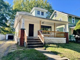 1022 Herberich Ave in Akron, OH - Building Photo