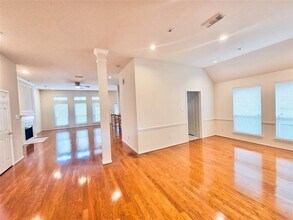 3519 Chesapeake Ct in Pearland, TX - Building Photo - Building Photo
