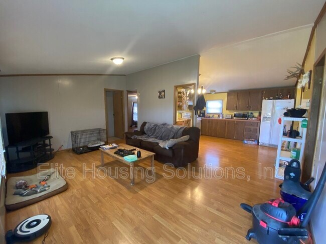 property at 3308 Old Stage Rd