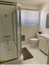 333 W 33rd St in Long Beach, CA - Building Photo - Building Photo