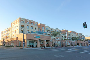 Alhambra Regency Plaza Apartments