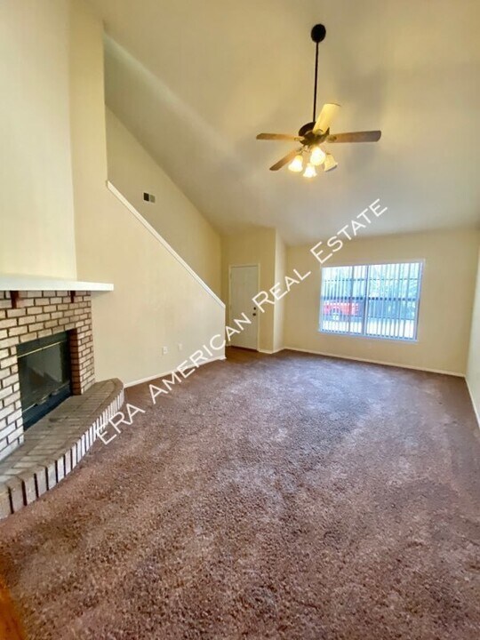 703 Valley Rd in Crestview, FL - Building Photo