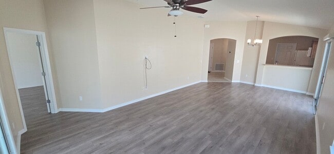 2577 Lindewood St in the Villages, FL - Building Photo - Building Photo