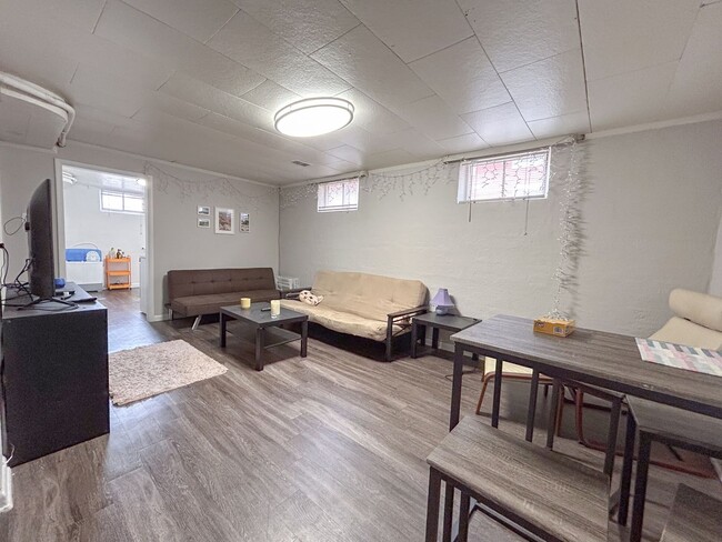 2232 S Franklin St in Denver, CO - Building Photo - Building Photo