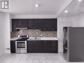 1461 Lormel Gate Ave in Innisfil, ON - Building Photo - Building Photo