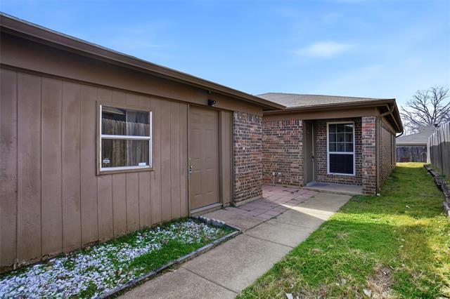 10257 Aurora Dr in Fort Worth, TX - Building Photo - Building Photo