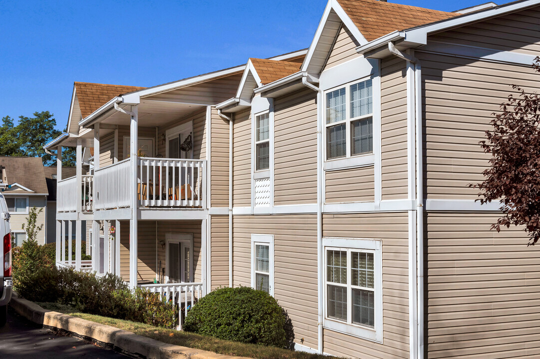 Upland Village Apartments in Pottstown, PA - Foto de edificio