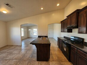 7641 Walpole Ave in California City, CA - Building Photo - Building Photo