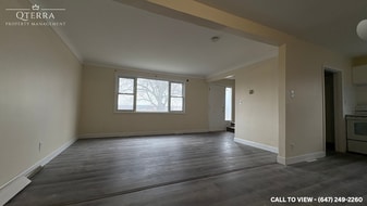 3433 Cattell Dr in Niagara Falls, ON - Building Photo