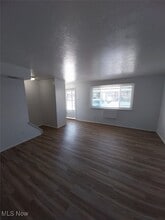 1593 Lee Terrace Dr in Wickliffe, OH - Building Photo - Building Photo