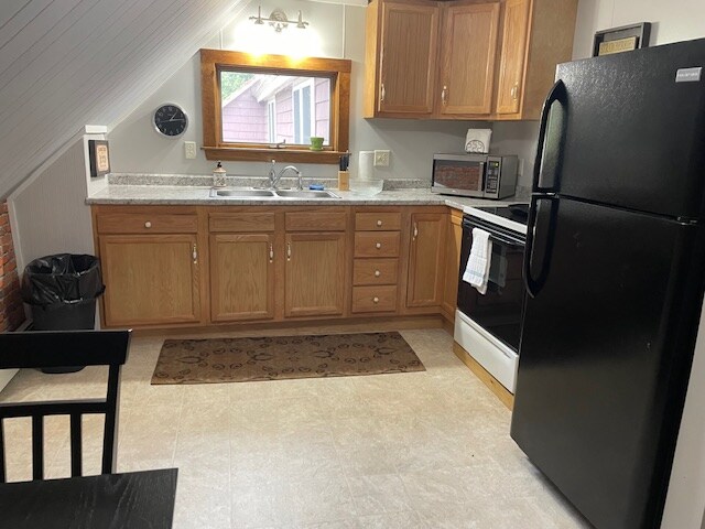 27 Bunker Hill St, Unit B