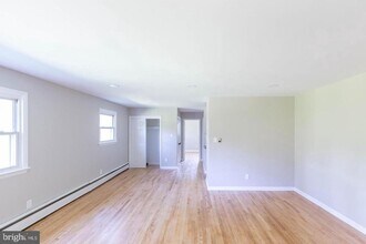 14698 Colchester Rd in Woodbridge, VA - Building Photo - Building Photo