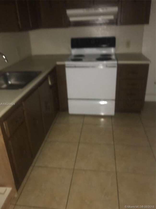 11925 NE 2nd Ave-Unit -B407 in Miami, FL - Building Photo - Building Photo