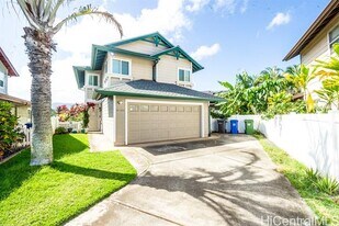 94-055 Pumaia Way in Waipahu, HI - Building Photo