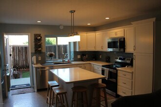 4901 E Kelton Ln in Scottsdale, AZ - Building Photo - Building Photo