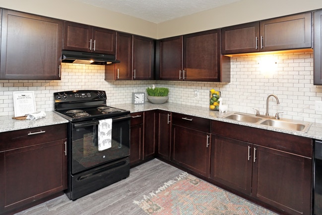 Wildewood Commons in Ralston, NE - Building Photo - Interior Photo