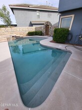 7414 Camino Del Sol Dr in El Paso, TX - Building Photo - Building Photo