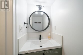 22 Yucatan Rd in Toronto, ON - Building Photo - Building Photo