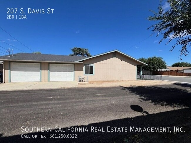 207 S Davis St in Tehachapi, CA - Building Photo - Building Photo