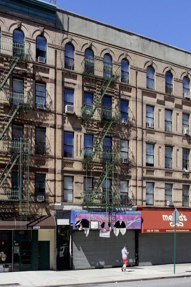 2107 Frederick Douglass Blvd in New York, NY - Building Photo - Building Photo