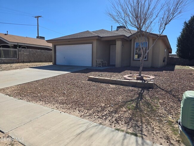 property at 1400 Cravens St