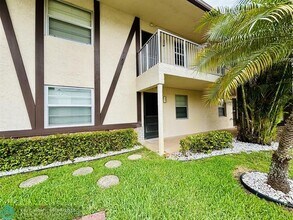 2391 NW 89th Dr in Coral Springs, FL - Building Photo - Building Photo