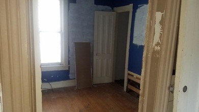 225 Grand St in Amsterdam, NY - Building Photo - Other