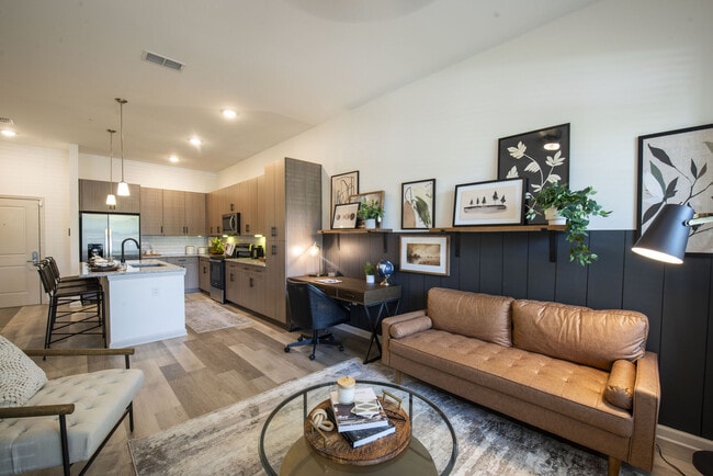 The Julington in Jacksonville, FL - Building Photo - Building Photo