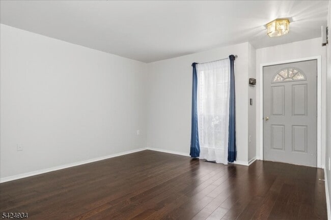 5 Ajax Ct in Hackettstown, NJ - Building Photo - Building Photo