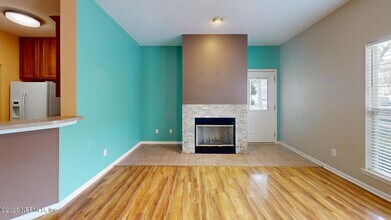 211 Jardin De Mer Pl in Jacksonville Beach, FL - Foto de edificio - Building Photo