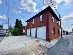 21 N 4th St in Lebanon, PA - Building Photo - Building Photo
