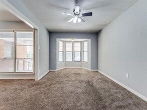 12 Geraldine Ln in Denison, TX - Building Photo - Building Photo