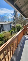 17301 NE 45th St, Unit 88 in Redmond, WA - Building Photo