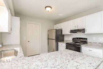 3677 Wickersham Way in Raleigh, NC - Building Photo - Building Photo