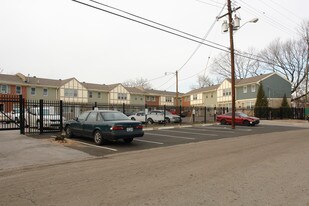 Varra Bradel in Louisville, KY - Building Photo