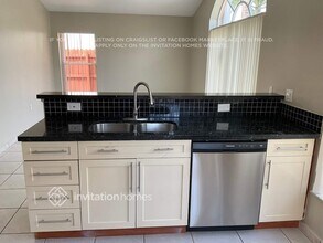 7845 SW 161st Ave in Miami, FL - Building Photo - Building Photo