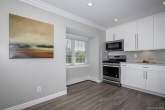 246 Terrace in Bayport, NY - Building Photo - Building Photo